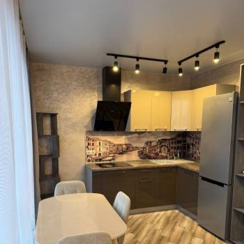 Сдается 1-комнатная квартира, 37 м²