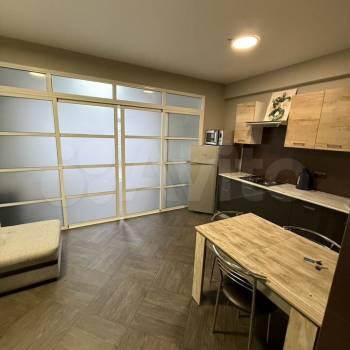 Сдается 2-х комнатная квартира, 42 м²