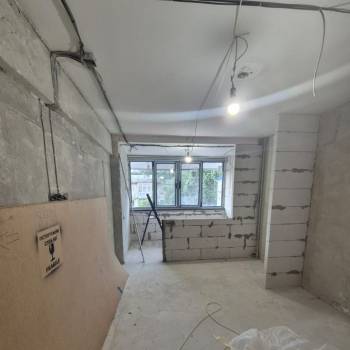 Продается 1-комнатная квартира, 34 м²