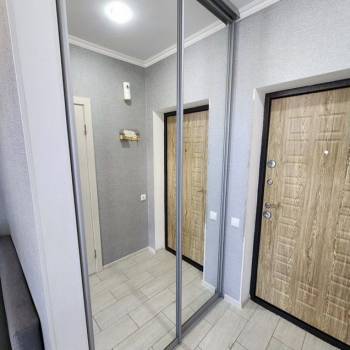 Продается 1-комнатная квартира, 32 м²