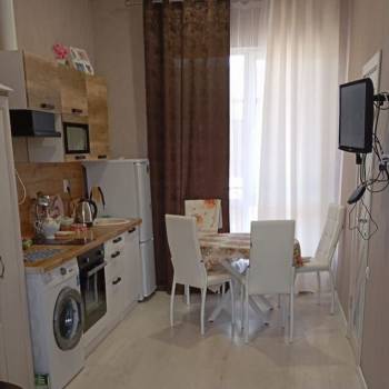 Продается 1-комнатная квартира, 32 м²