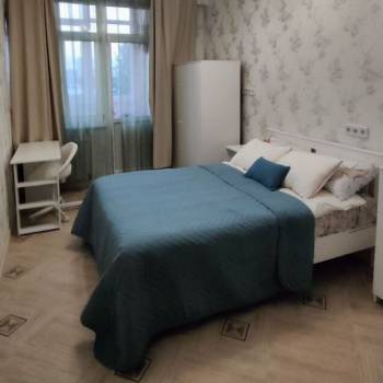 Сдается Многокомнатная квартира, 90 м²