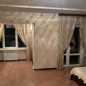 Продается Многокомнатная квартира, 150 м²