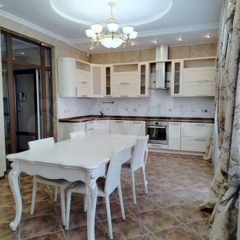 Сдается Дом, 328 м²