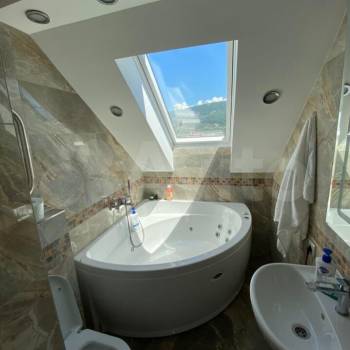 Продается 3-х комнатная квартира, 85 м²