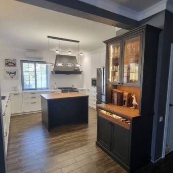 Продается Дом, 276 м²