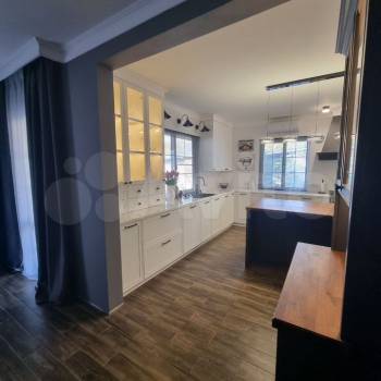 Продается Дом, 276 м²