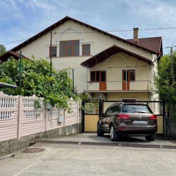 Продается Дом, 570 м²