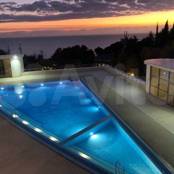 Сдается 1-комнатная квартира, 67 м²