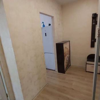 Продается 1-комнатная квартира, 44 м²