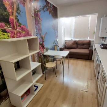 Продается 1-комнатная квартира, 44 м²