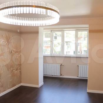 Продается Многокомнатная квартира, 81,5 м²