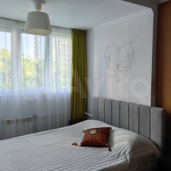 Сдается 1-комнатная квартира, 35 м²