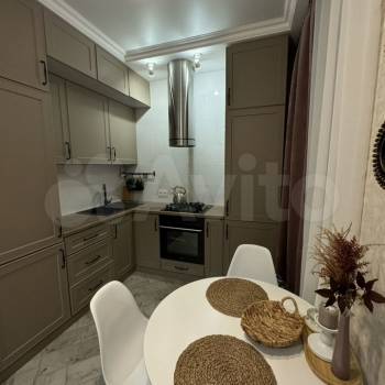 Продается 1-комнатная квартира, 45 м²