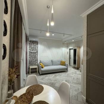 Продается 1-комнатная квартира, 45 м²