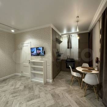 Продается 1-комнатная квартира, 45 м²