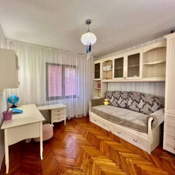 Сдается Многокомнатная квартира, 87 м²