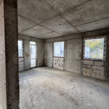 Продается 3-х комнатная квартира, 90 м²