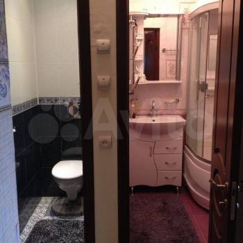 Сдается 2-х комнатная квартира, 65 м²