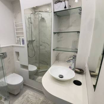 Продается 1-комнатная квартира, 32 м²