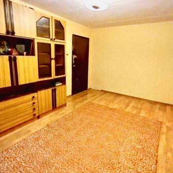 Продается 3-х комнатная квартира, 58,2 м²