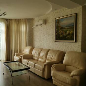 Продается Многокомнатная квартира, 194 м²