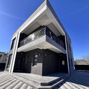 Продается Дом, 193 м²