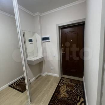 Продается 2-х комнатная квартира, 79,6 м²