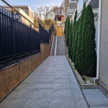 Продается 1-комнатная квартира, 30 м²