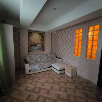 Продается 1-комнатная квартира, 40 м²