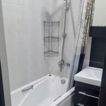 Сдается Многокомнатная квартира, 57 м²