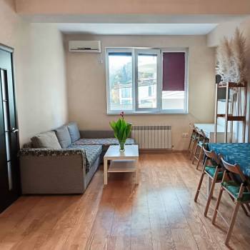 Продается 1-комнатная квартира, 39 м²