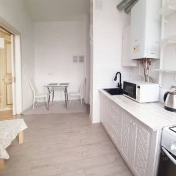 Сдается 1-комнатная квартира, 37 м²