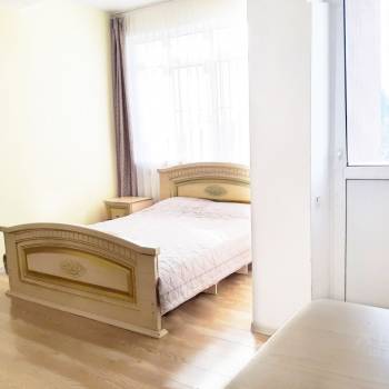 Сдается 1-комнатная квартира, 37 м²