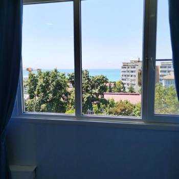 Продается 1-комнатная квартира, 30 м²