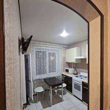 Сдается Многокомнатная квартира, 60 м²