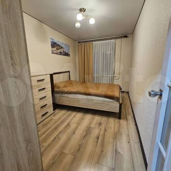 Сдается Многокомнатная квартира, 60 м²