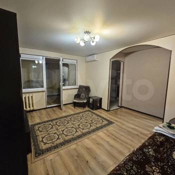 Сдается Многокомнатная квартира, 60 м²