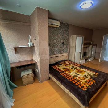 Продается 1-комнатная квартира, 48,8 м²