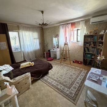 Продается 2-х комнатная квартира, 62 м²