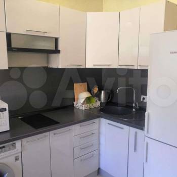 Сдается 1-комнатная квартира, 32 м²