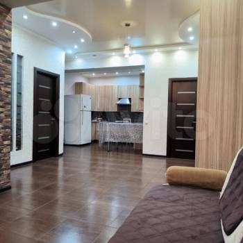 Продается Многокомнатная квартира, 75,4 м²