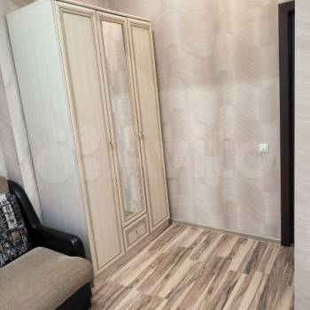 Продается Многокомнатная квартира, 75,4 м²