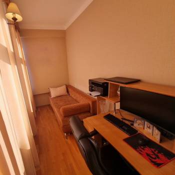 Продается Многокомнатная квартира, 68 м²