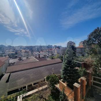 Продается Многокомнатная квартира, 68 м²