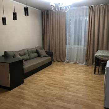 Сдается Многокомнатная квартира, 82 м²