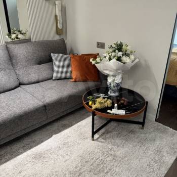 Сдается 2-х комнатная квартира, 500 м²