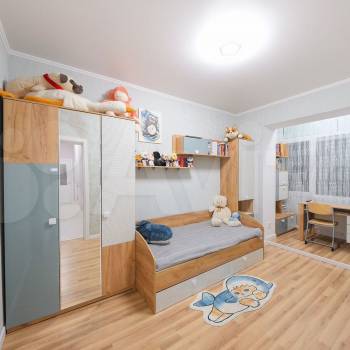 Продается Многокомнатная квартира, 114 м²