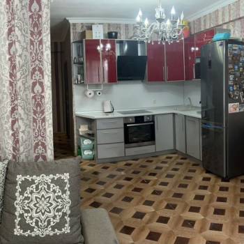 Продается 1-комнатная квартира, 45 м²