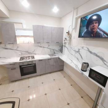 Сдается Многокомнатная квартира, 60 м²